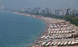 Antalya’ya bayramda tatilci akını