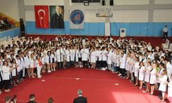 314 Tıp Fakültesi öğrencisi beyaz önlük giydi