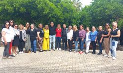Antalya’nın kadın muhtarları bir araya gelip hem öğrendiler hem eğlendiler