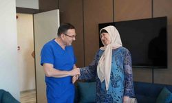 Yumurtalıklarındaki tümörden 5 yıl sonra kurtulan Kırgız kadın: "Türk hekimlerinin elleri altın"