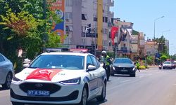 Polis, Jandarma ve Sahil Güvenlik’ten 15 Temmuz korteji