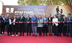 14. Antalya Kitap Fuarı kapılarını açtı