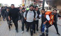 Alanya’daki yangına 23 itfaiye aracı ve 100’ü aşkın personel müdahale etti