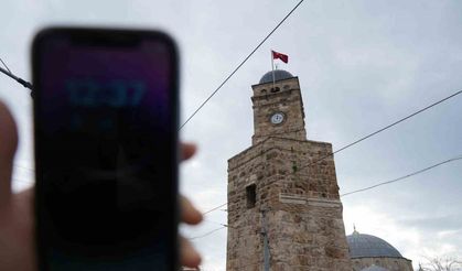 Tarihi Saat Kulesi’nde zaman problemi çözülüyor