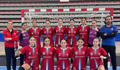 Kepez’in genç hentbolcuları, play-off turunda