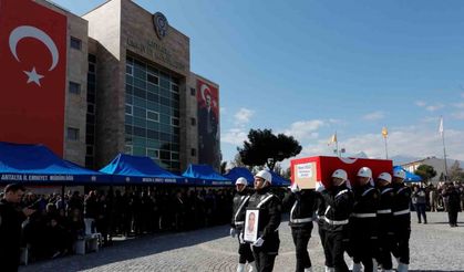 Kalp krizi sonucu hayatını kaybeden polis memuruna veda