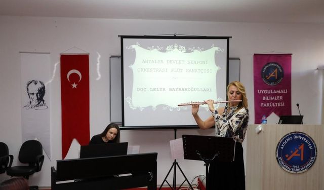 Flüt Sanatçısı Lelya Bayramoğulları’ndan AÜ’de konser