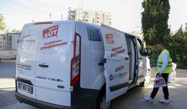 Antalya Büyükşehir'den 8 bin aileye süt desteği