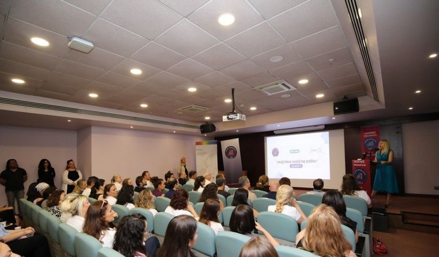 Akdeniz Üniversitesi’nde "Araştırma Vadisi’ne Doğru" çalıştayı