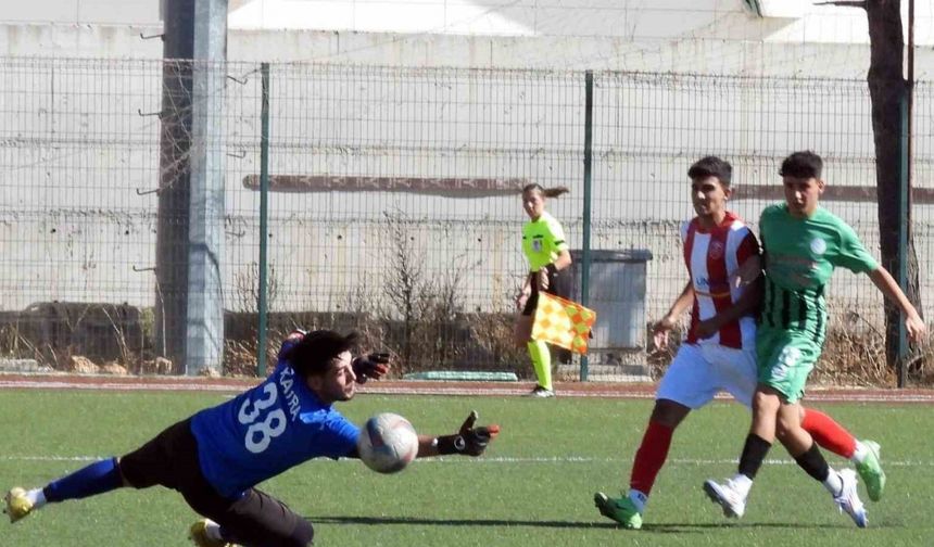 Kepez DSİ karşısında 6 golle galip